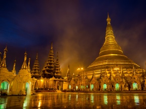 AS98-Shwedagon at sunrise, Burma